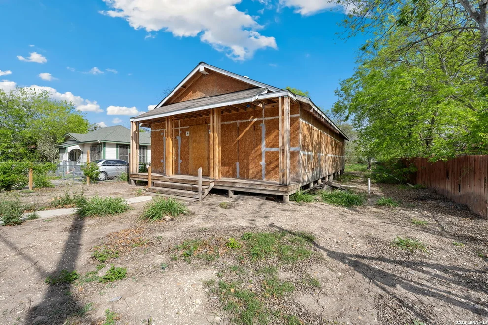 Unit for sale at 155 Rosebud, San Antonio, TX 78221