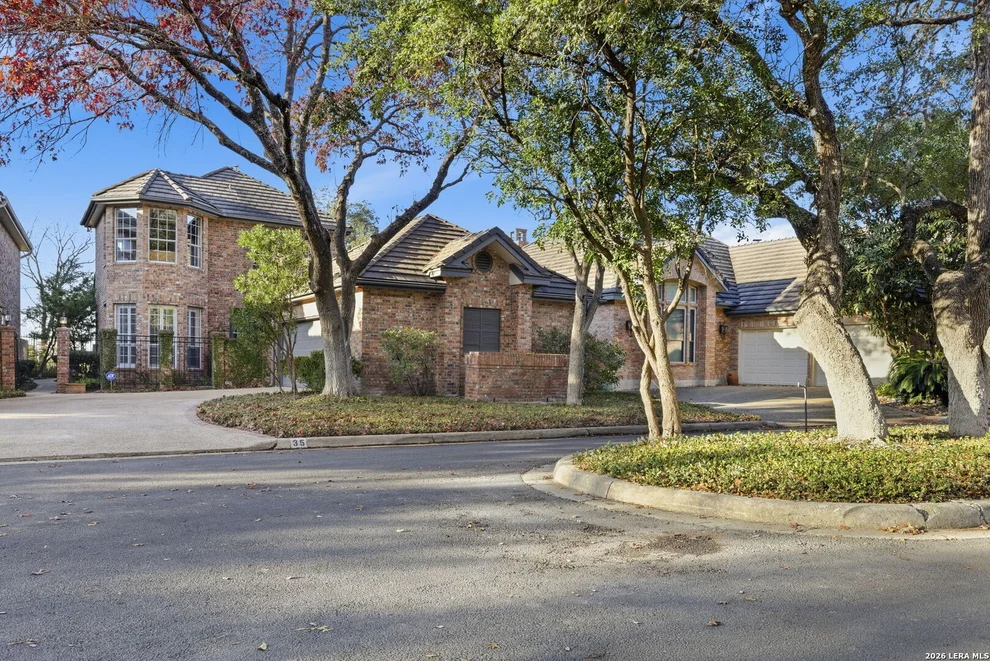 Unit for sale at 35 Haverhill Way, San Antonio, TX 78209