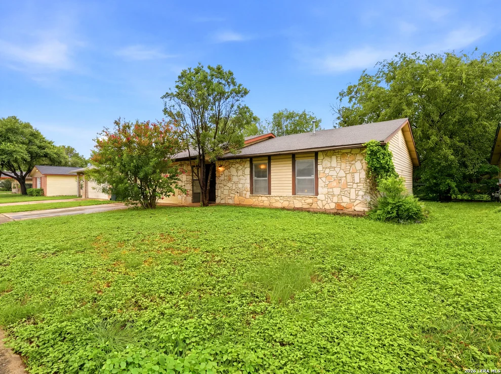 Unit for sale at 5722 Timberhill, San Antonio, TX 78238