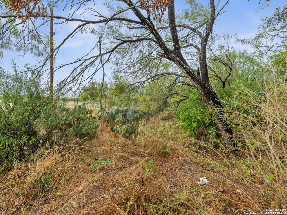 Unit for sale at 17321 Jackel Rd, Von Ormy, TX 78073