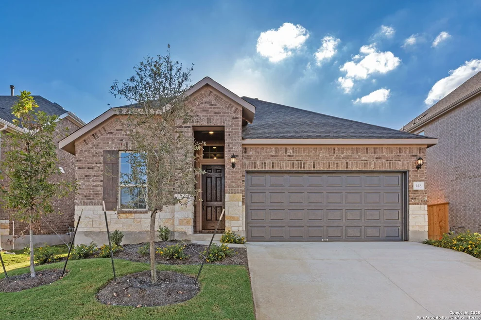 Unit for sale at 225 Cogitare Ln, San Marcos, TX 78666