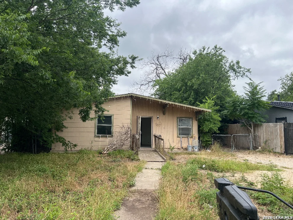 Unit for sale at 10 Linden, San Antonio, TX 78211