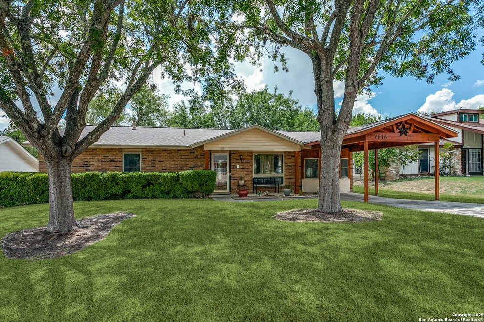 Unit for sale at 7616 Old Spanish Tr, Live Oak, TX 78233