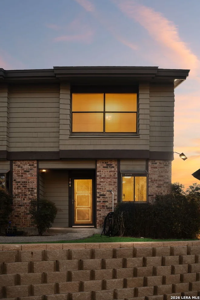 Unit for sale at 11815 Vance Jackson, San Antonio, TX 78230