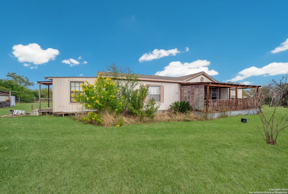 Unit for sale at 7525 S Foster Rd Lot 7, San Antonio, TX 78222