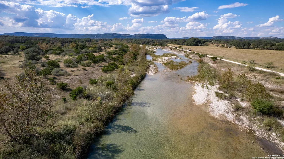 Unit for sale at 2554 CR 380, Barksdale, TX 78828