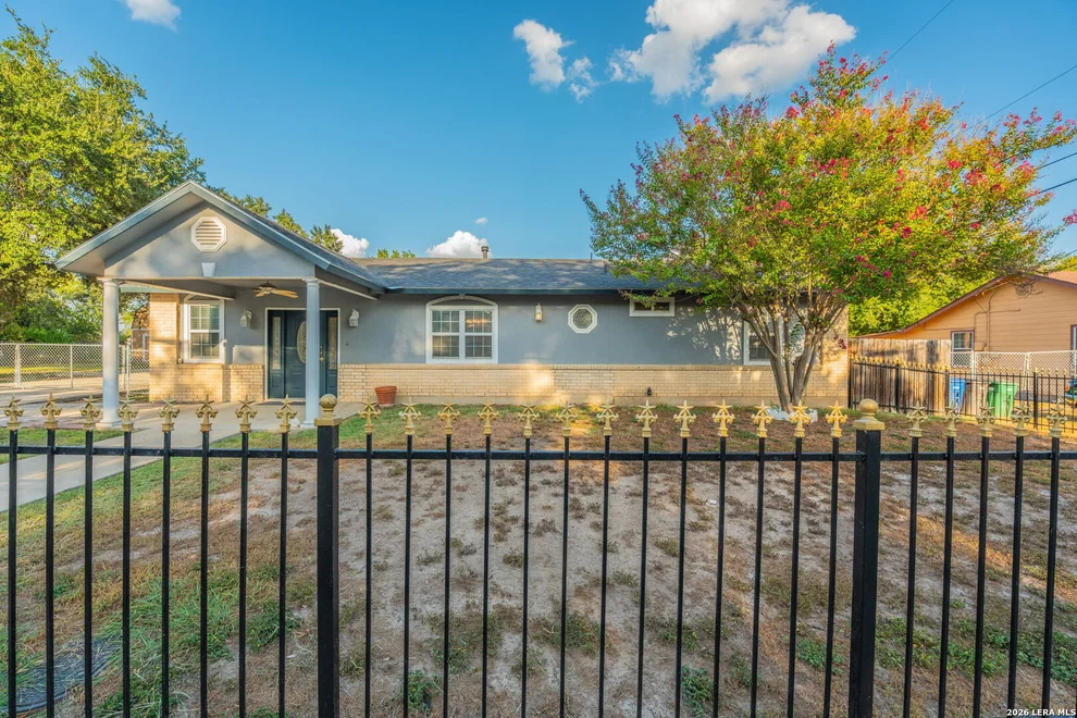 Unit for sale at 8206 Forsen Dr, San Antonio, TX 78224