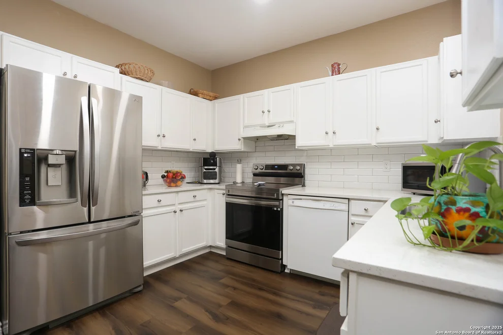 Unit for sale at 13111 Burgundy Pt, San Antonio, TX 78217