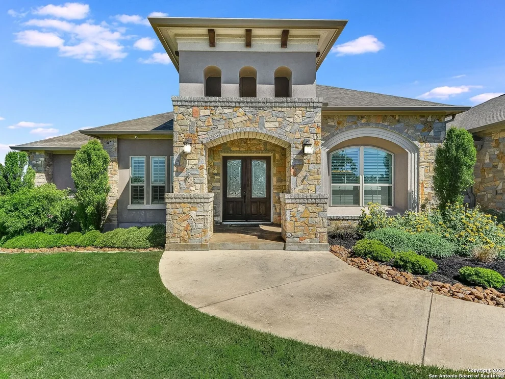 Unit for sale at 1060 STAR RDG, Spring Branch, TX 78070