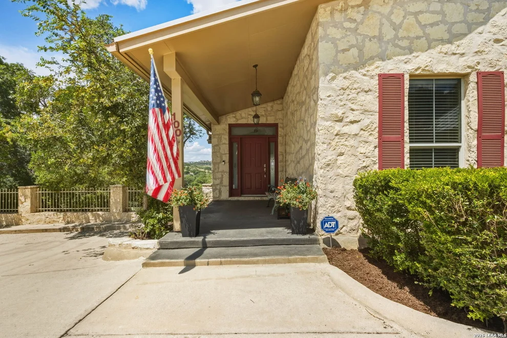 Unit for sale at 100 TAPATIO DR W, Boerne, TX 78006