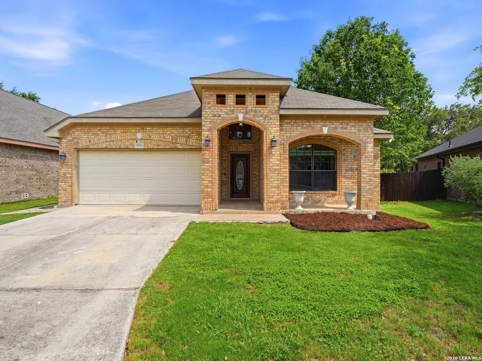 Unit for sale at 5542 Cross Pond, San Antonio, TX 78249