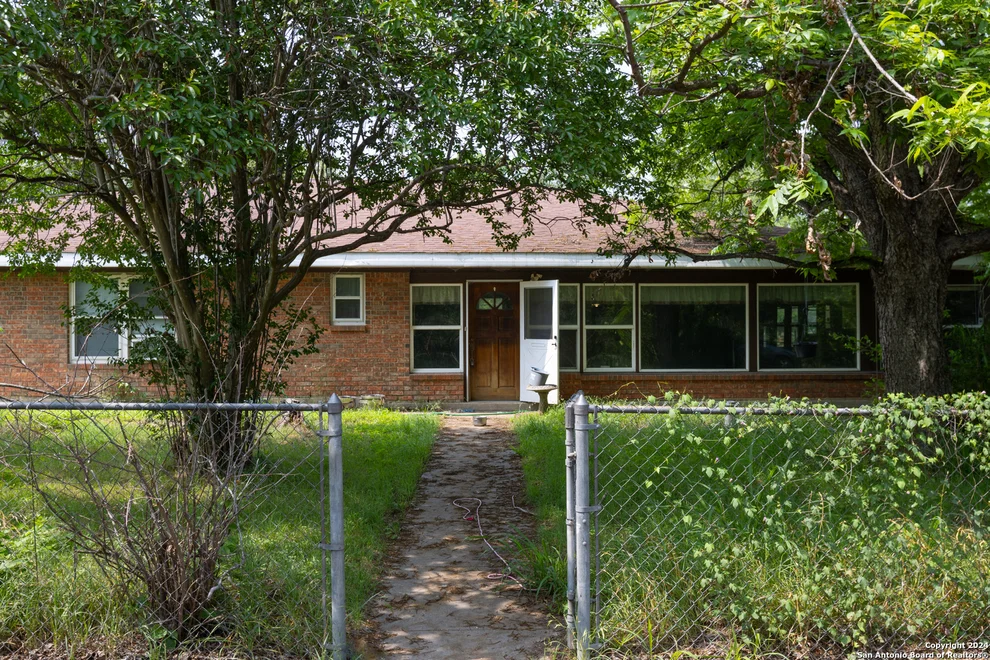 Unit for sale at 15970 SHEPHERD RD, Atascosa, TX 78002