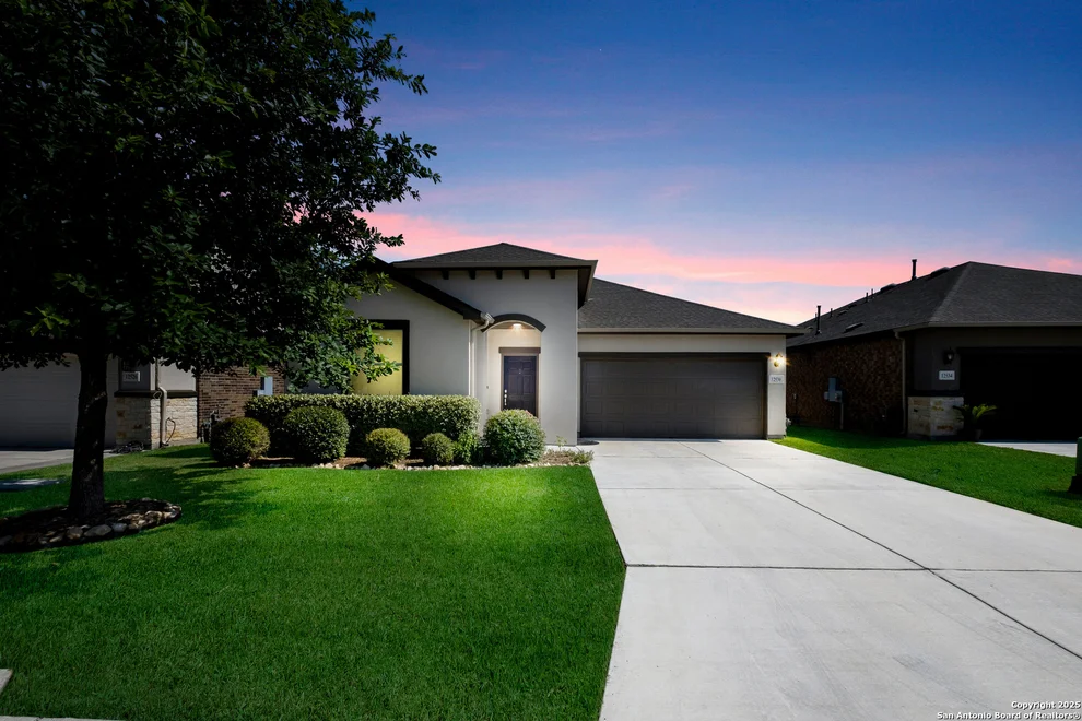 Unit for sale at 12530 Big Valley Crk, San Antonio, TX 78254