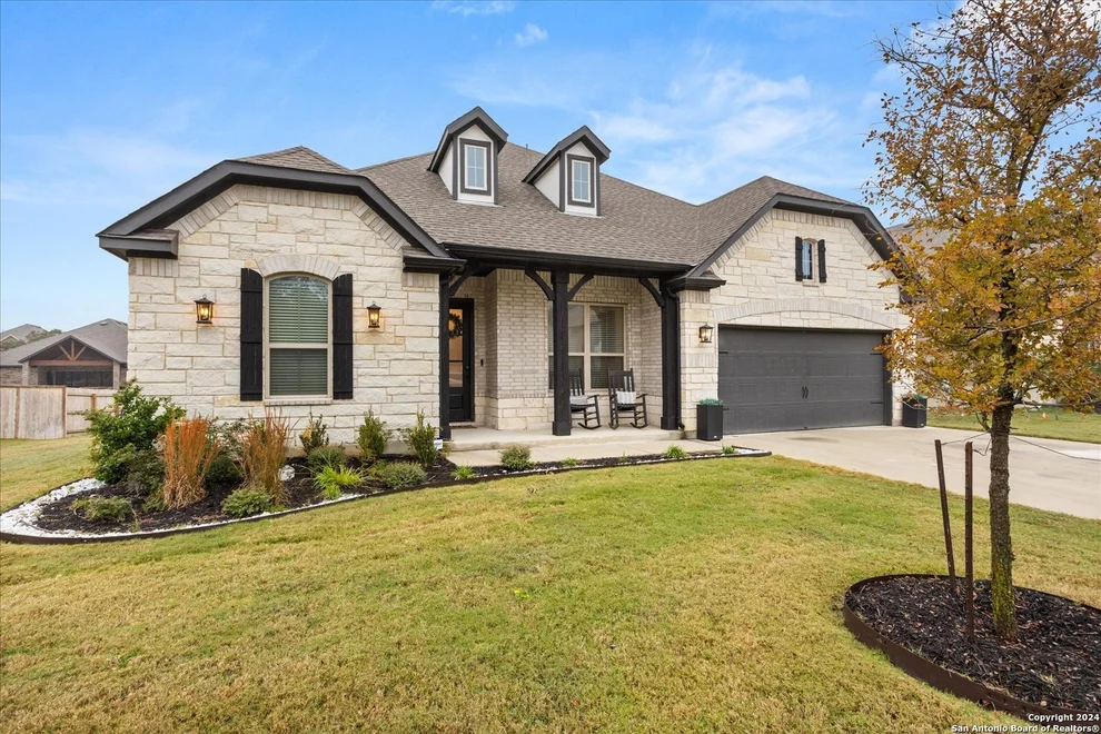 Unit for sale at 8735 Gate Forest, Fair Oaks Ranch, TX 78015