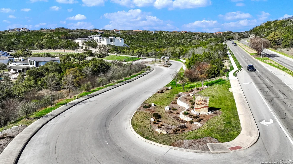 Unit for sale at 602 WINDING RAVINE, San Antonio, TX 78258