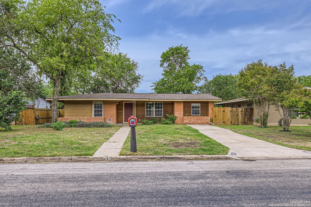 Unit for sale at 338 Eastley, San Antonio, TX 78217