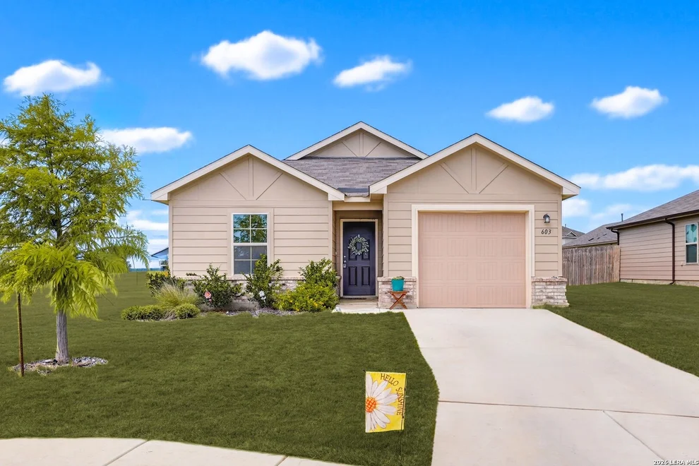 Unit for sale at 603 River Run Way, San Antonio, TX 78219