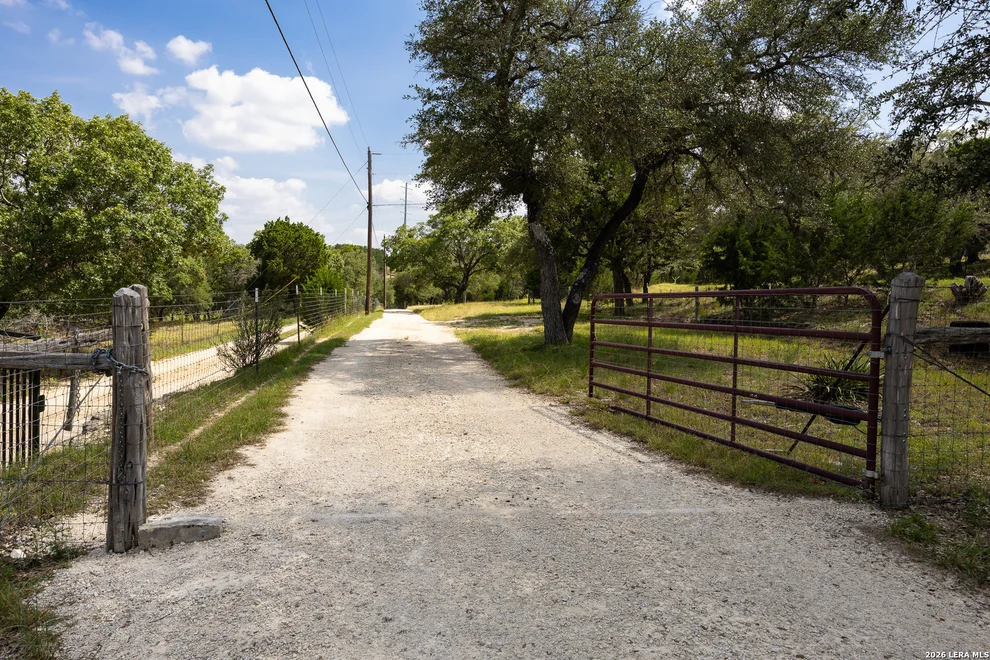 Unit for sale at 368 Fm 1376, Boerne, TX 78006