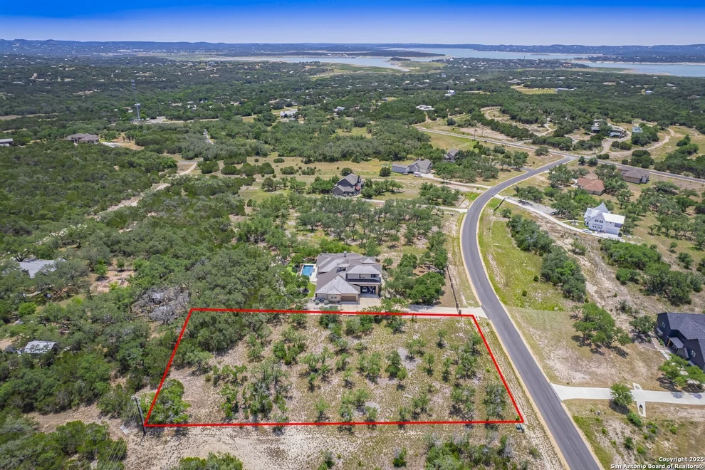 Unit for sale at 1552 Lake Ridge Blvd, Canyon Lake, TX 78133