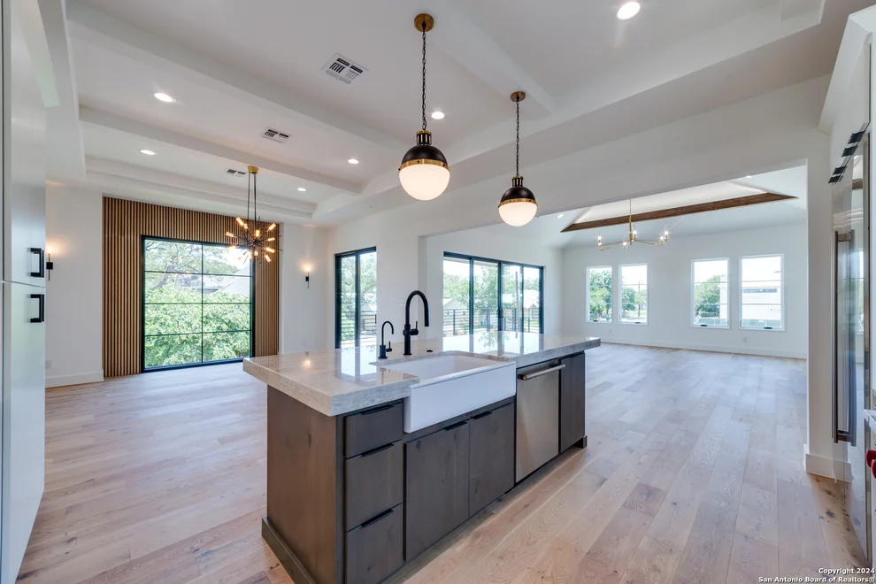 Unit for sale at 405 Oak Park Dr Unit A, Boerne, TX 78006