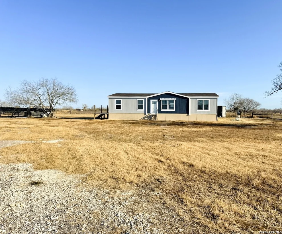 Unit for sale at 309 jackson, Refugio, TX 78377