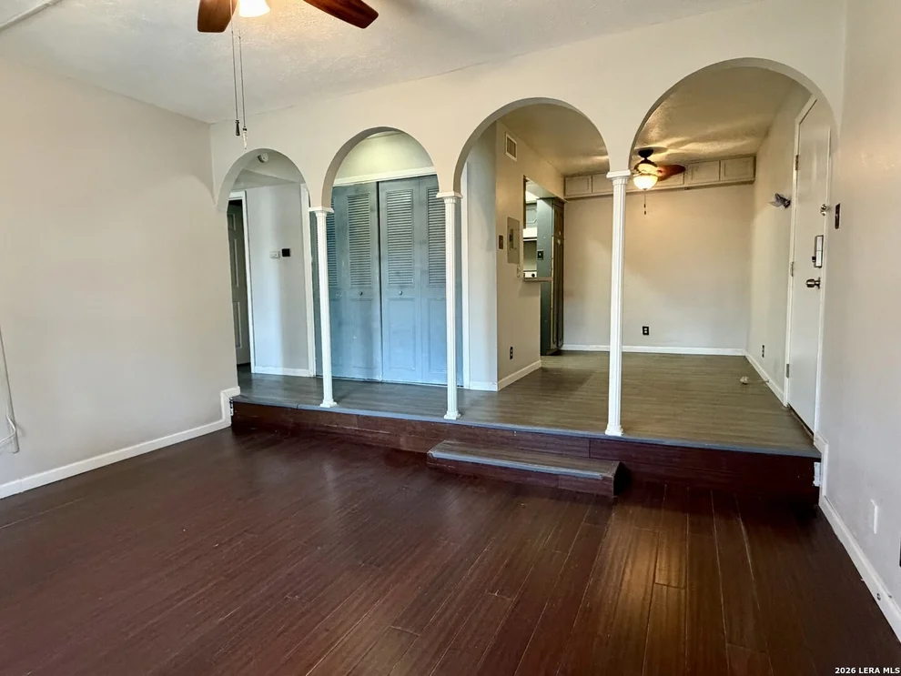 Unit for sale at 170 De Chantle, San Antonio, TX 78201