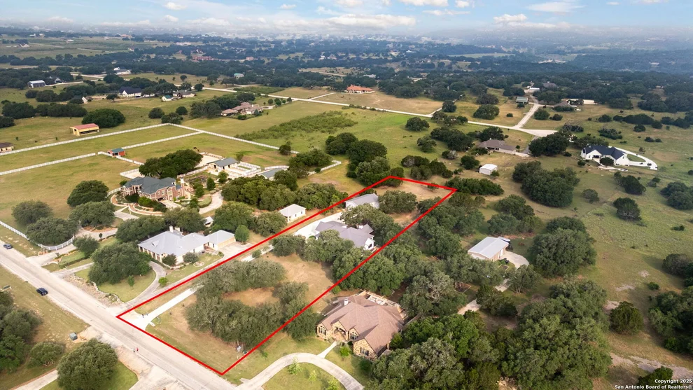Unit for sale at 1133 Horseshoe Falls, Bandera, TX 78003