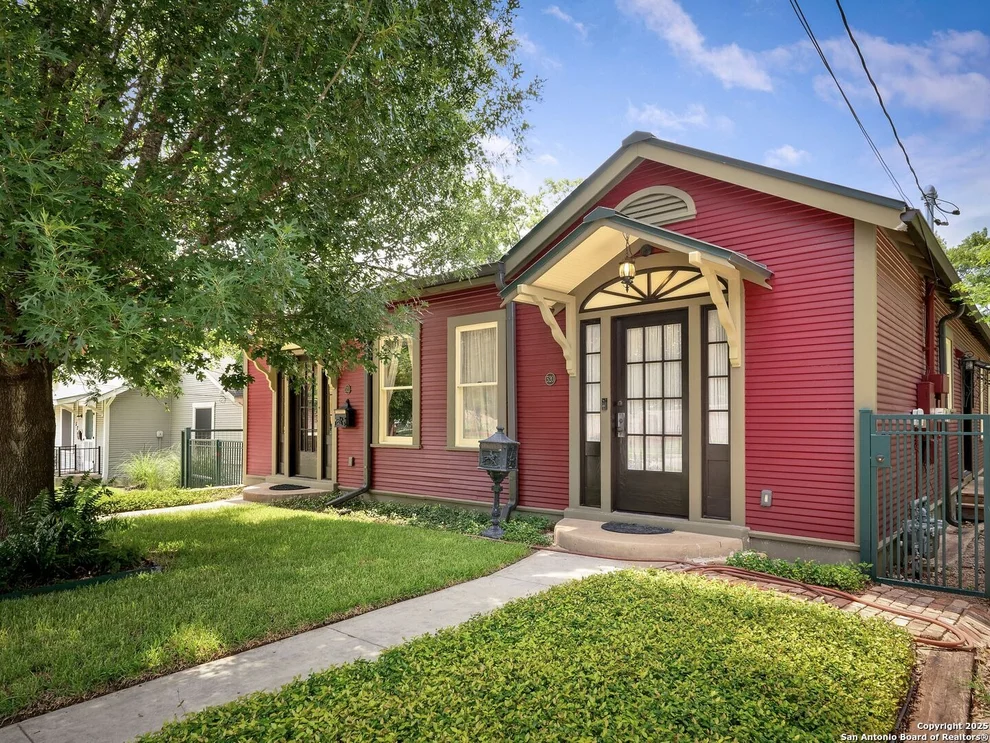 Unit for sale at 520 E Mulberry, San Antonio, TX 78212
