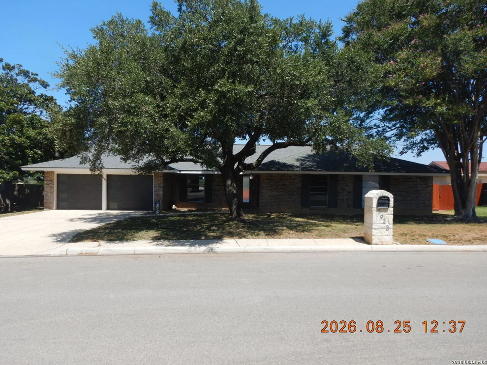 Unit for sale at 5923 Northgap St, Windcrest, TX 78239