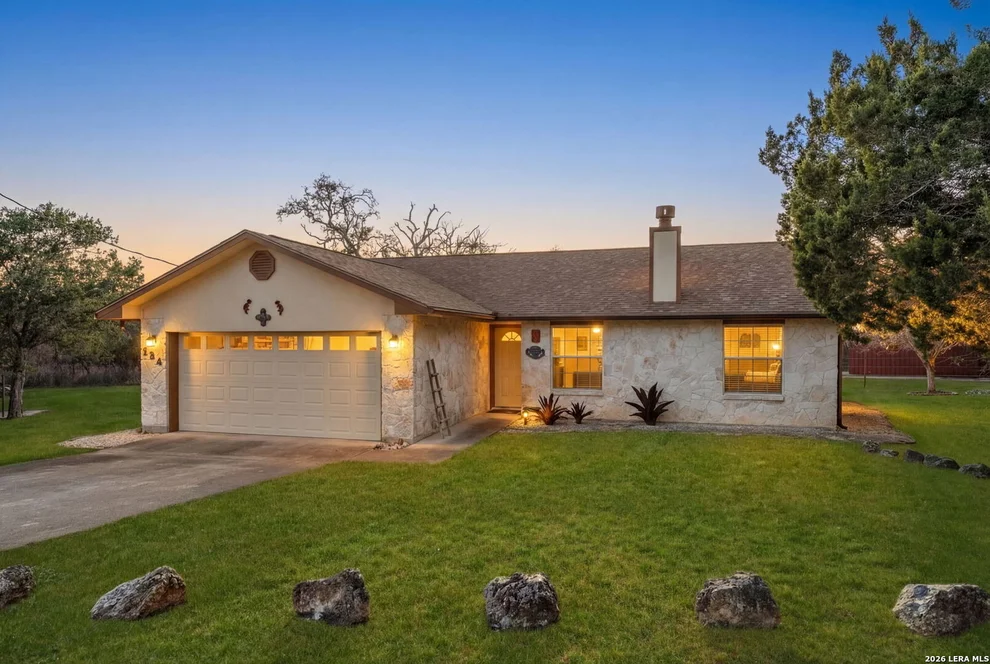 Unit for sale at 134 Looker Drive, Ingram, TX 78025