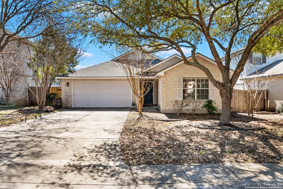 Unit for sale at 6310 Stable Farm, San Antonio, TX 78249