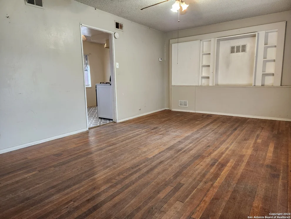 Unit for sale at 414 SUMNER DR, San Antonio, TX 78209