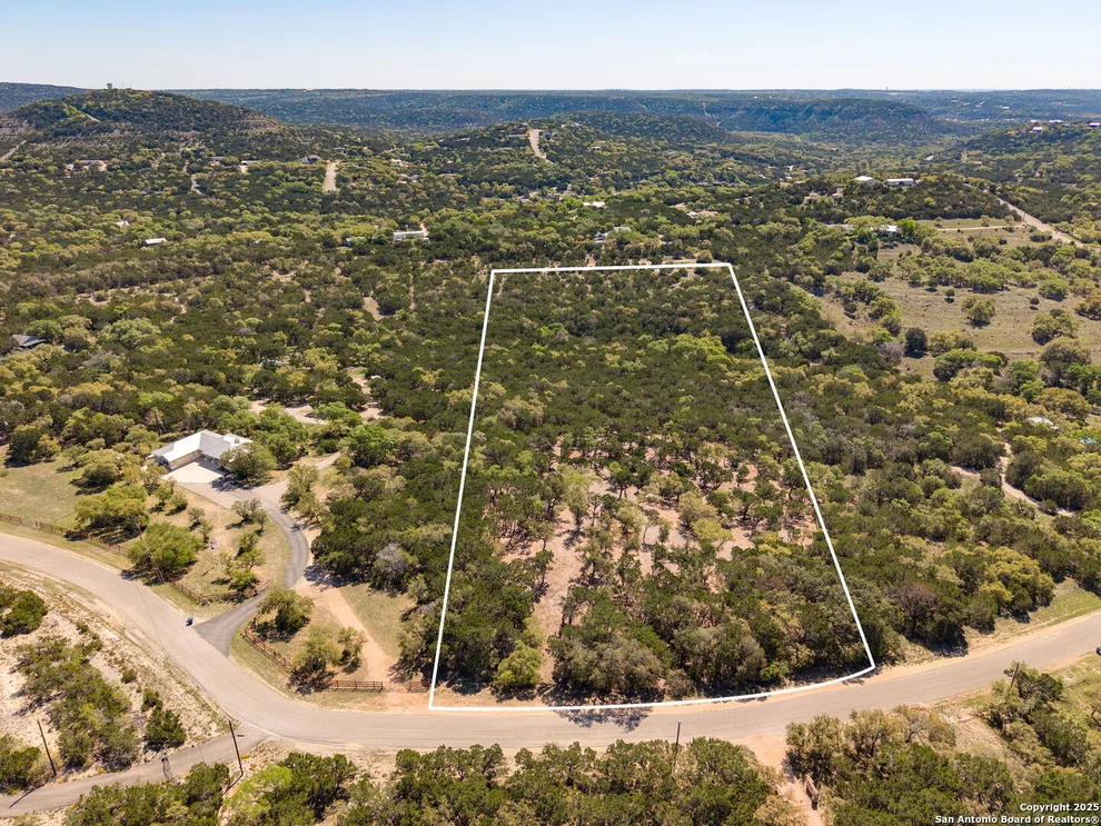 Unit for sale at 1360 Mountain Breeze, Canyon Lake, TX 78133