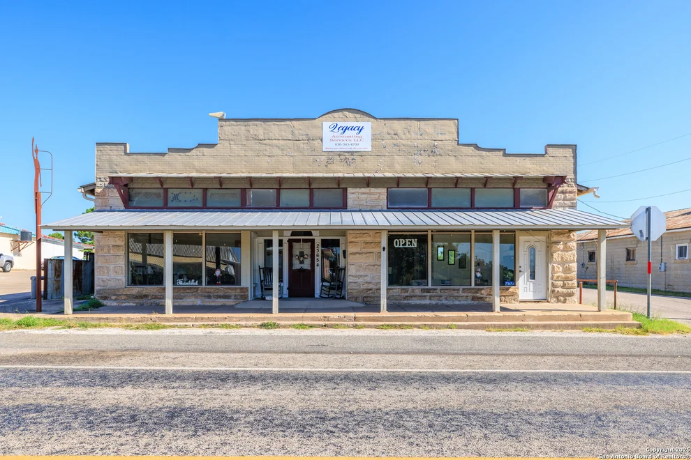 Unit for sale at 23654 W US Hwy 290, Harper, TX 78631