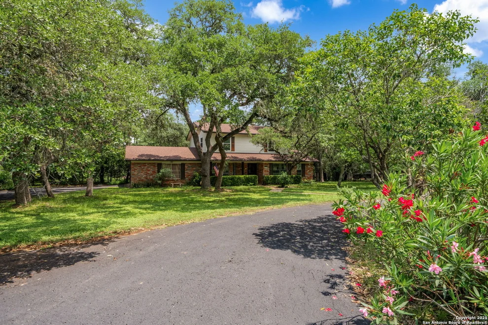 Unit for sale at 30800 Olympus, Bulverde, TX 78163