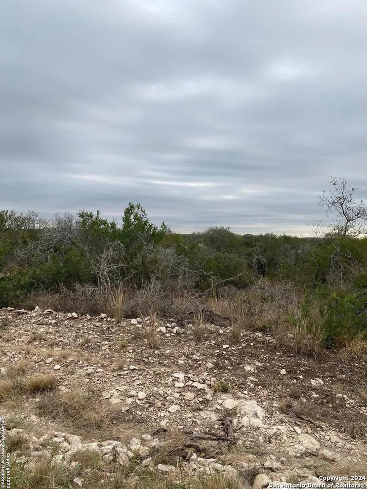 Unit for sale at 504 LEGEND HILLS RD, Uvalde, TX 78801