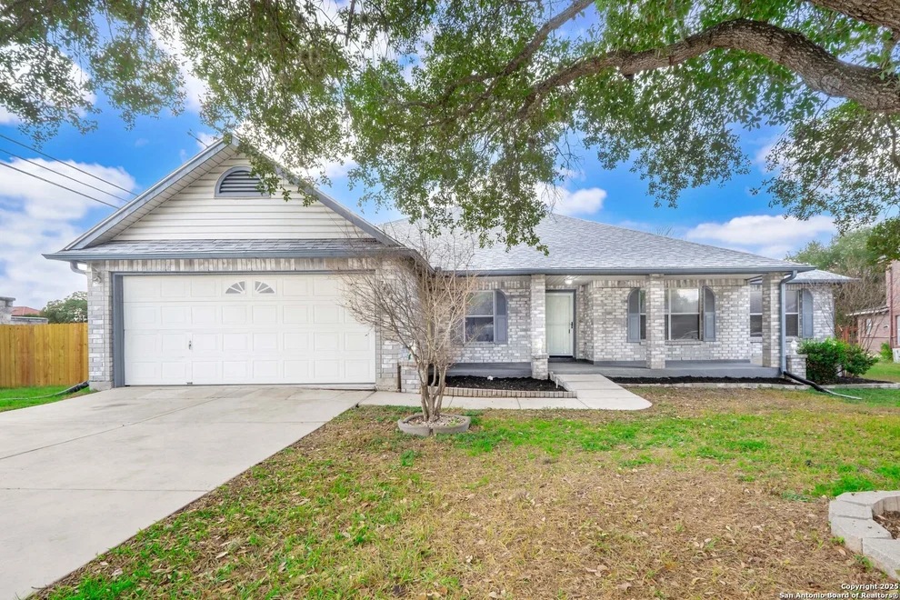 Unit for sale at 7403 Legend Point Dr, San Antonio, TX 78244