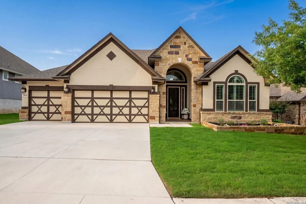 Unit for sale at 2019 GLENDON DR, San Antonio, TX 78260