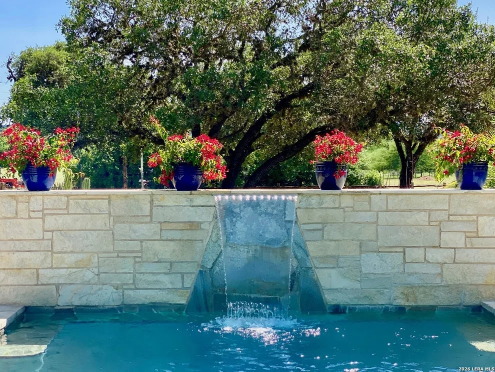 Unit for sale at 507 CR 348, ConCan, TX 78838