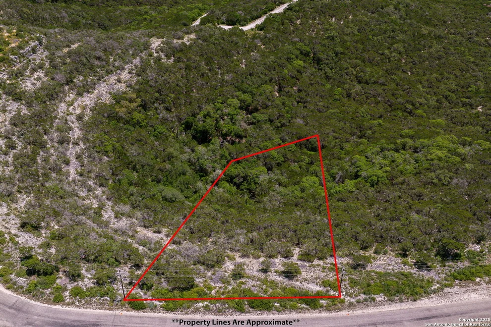 Unit for sale at 59 Private Road 1717, Mico, TX 78056