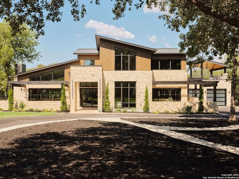 Unit for sale at 353 Lakeview Blvd, New Braunfels, TX 78130