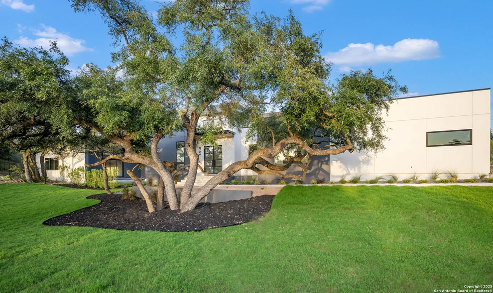 Unit for sale at 9514 midsomer, San Antonio, TX 78255