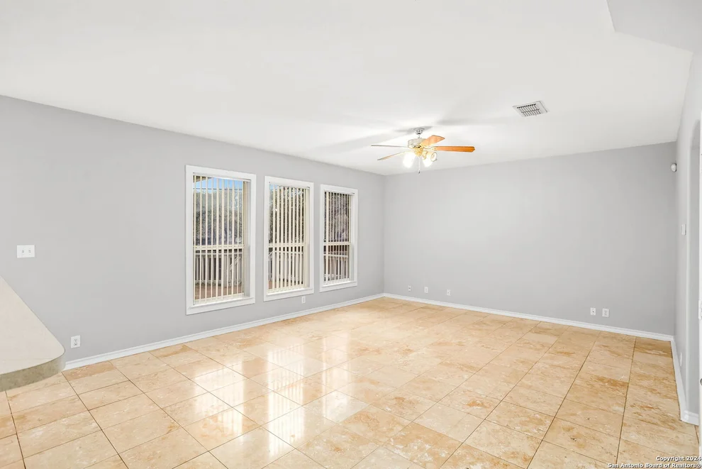 Unit for sale at 15902 Redwoods Mnr, San Antonio, TX 78247
