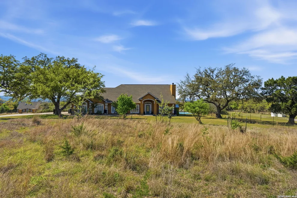 Unit for sale at 108 Agarita Ct., Boerne, TX 78006