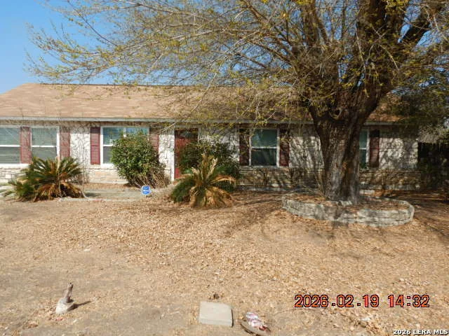 Unit for sale at 5875 Castle Lk, San Antonio, TX 78218