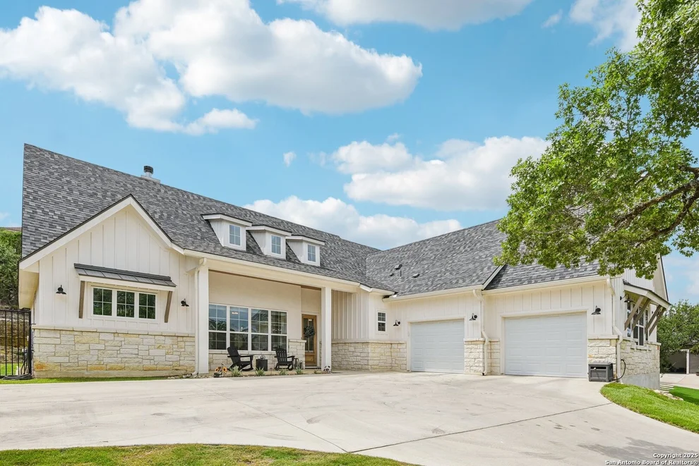 Unit for sale at 25522 Singing Rain, San Antonio, TX 78260