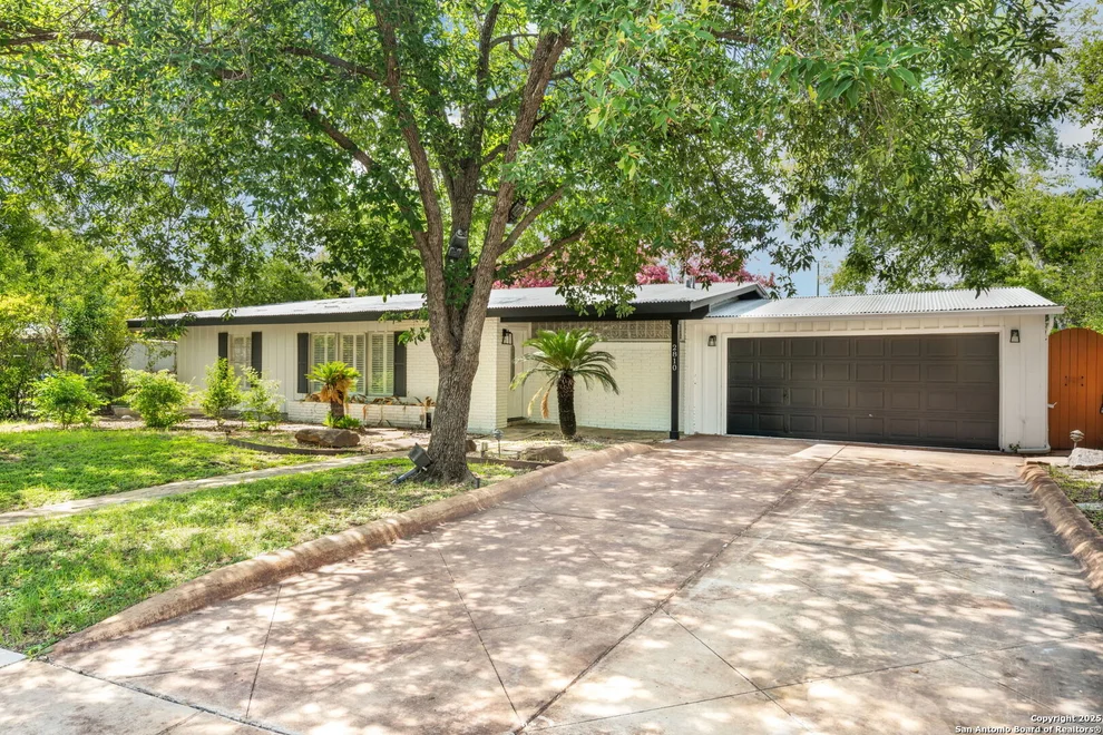 Unit for sale at 2810 Bent Bow Dr, San Antonio, TX 78209