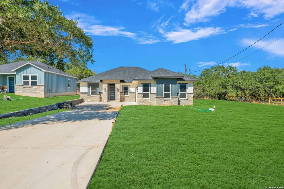 Unit for sale at 1363 Canyon Edge, Canyon Lake, TX 78133