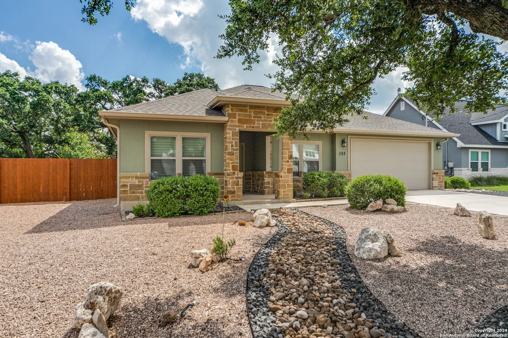 Unit for sale at 102 Hiram Cook, Blanco, TX 78606