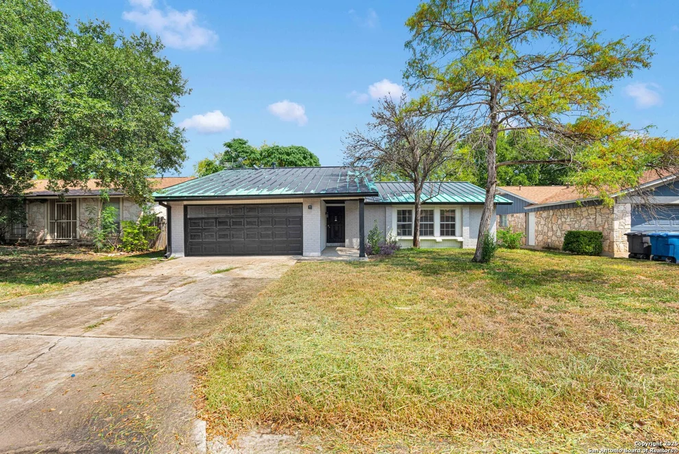 Unit for sale at 1138 Klondike, San Antonio, TX 78245
